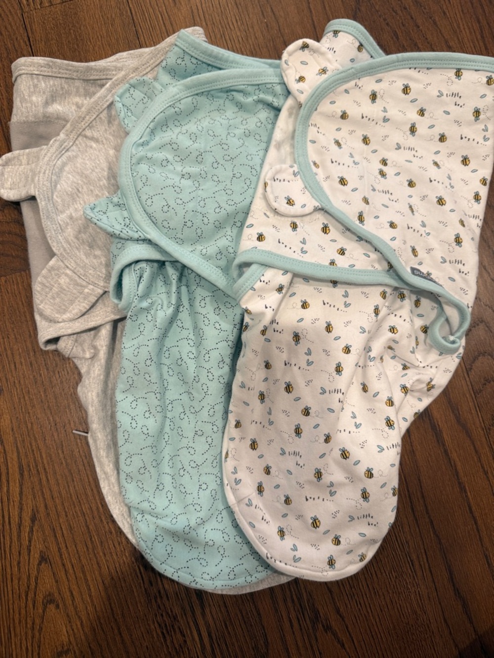 SwaddleMe Mint Trim Bee Print Swaddle Set